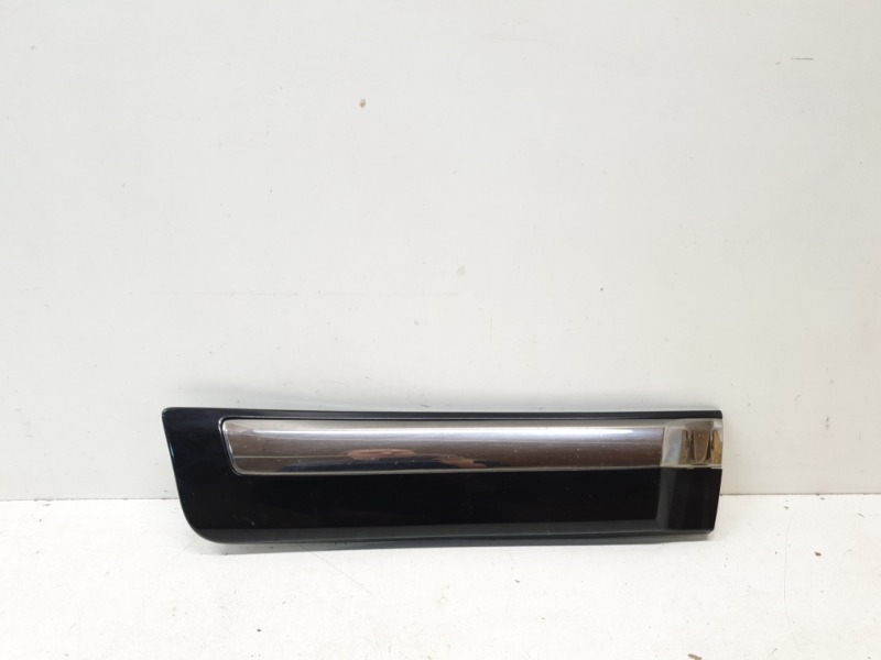 Накладка двери задней правой