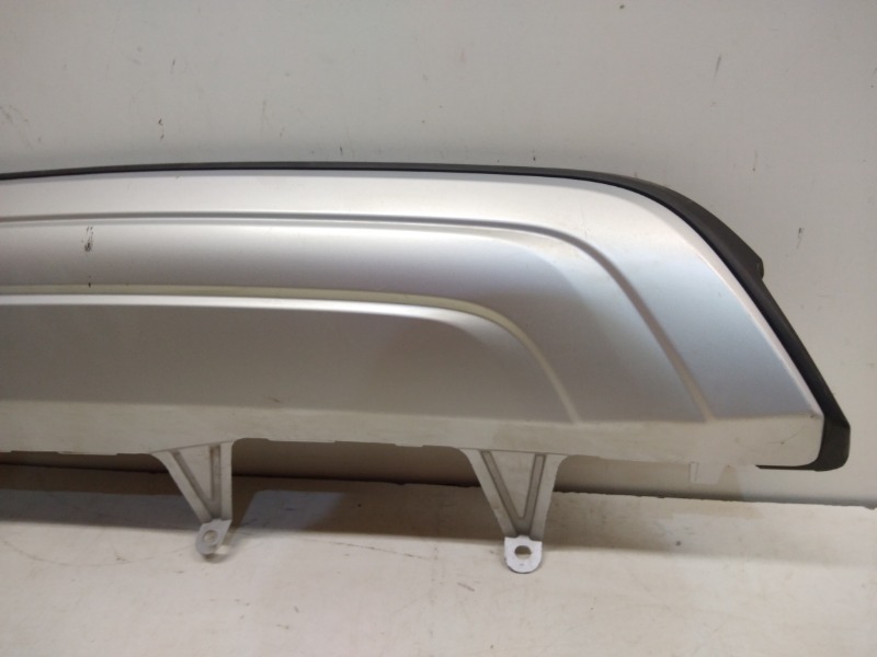 Спойлер заднего бампера