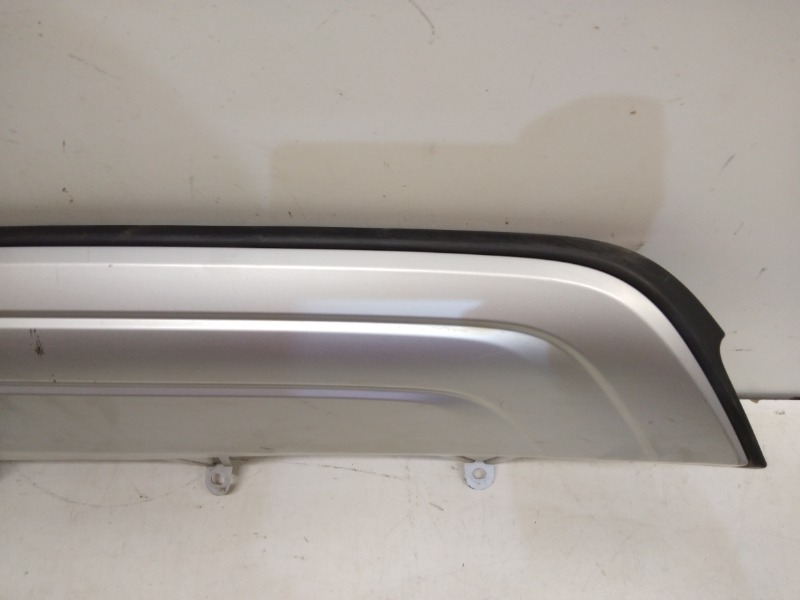 Спойлер заднего бампера