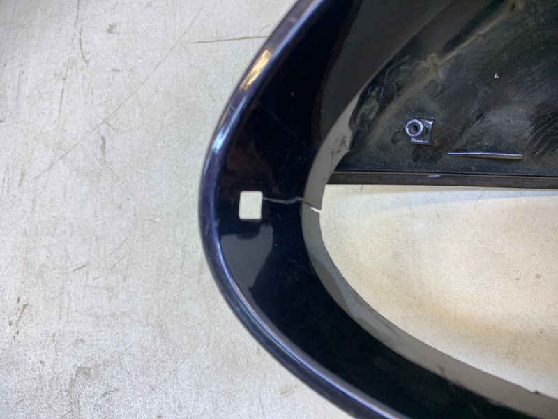 Накладка зеркала левого