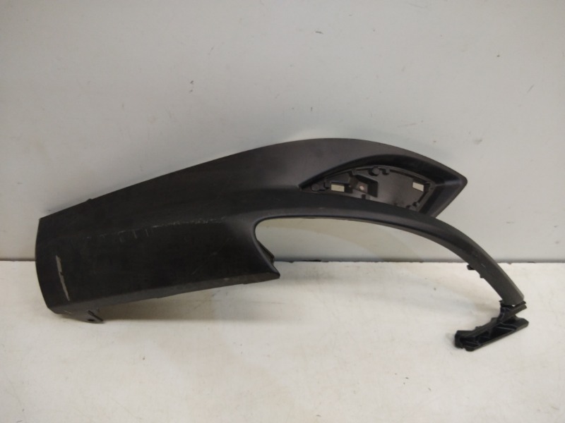 Спойлер заднего бампера