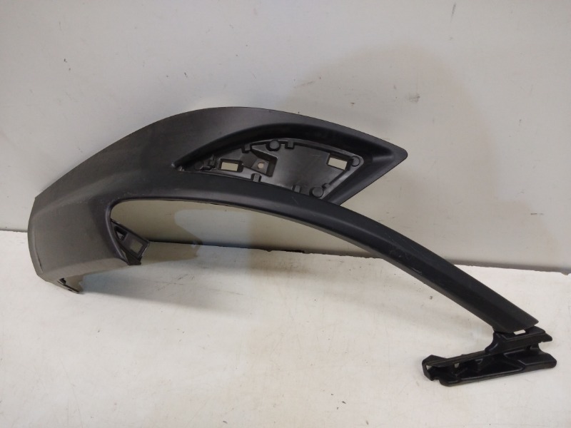 Спойлер заднего бампера