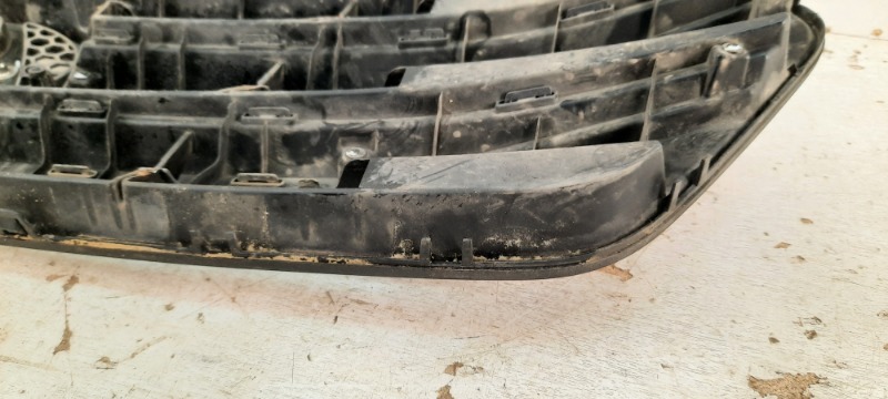 Решетка радиатора