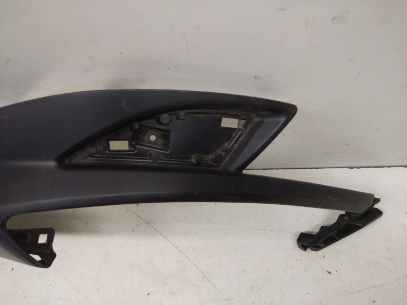 Спойлер заднего бампера