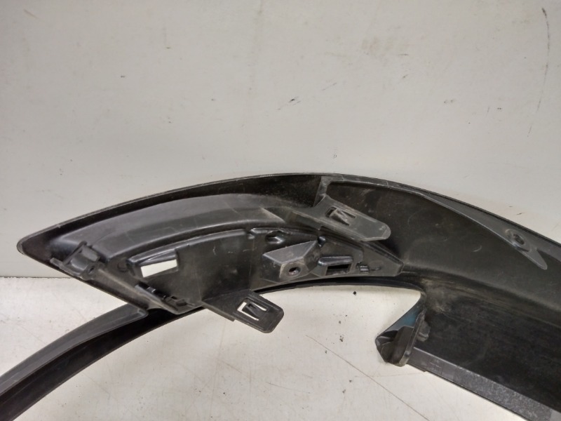 Спойлер заднего бампера