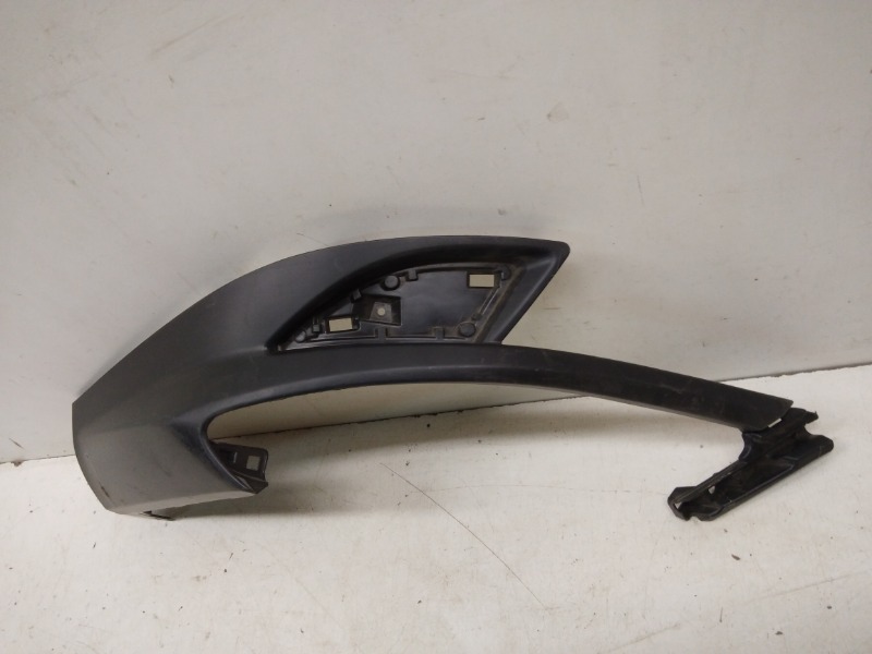 Спойлер заднего бампера