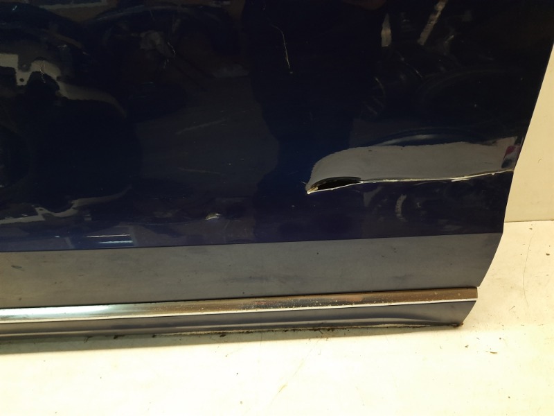 Дверь передняя правая