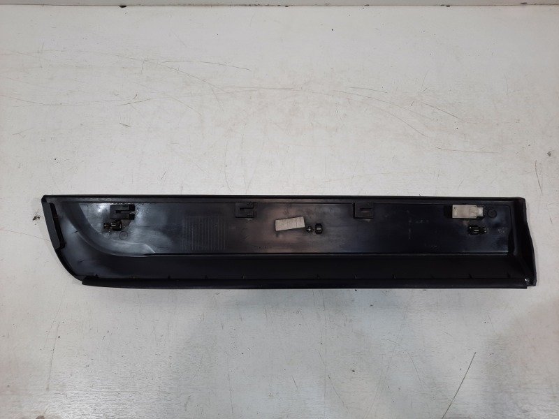 Накладка двери задней левой