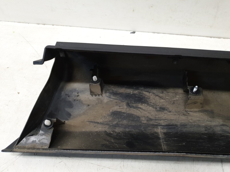 Накладка двери задней правой