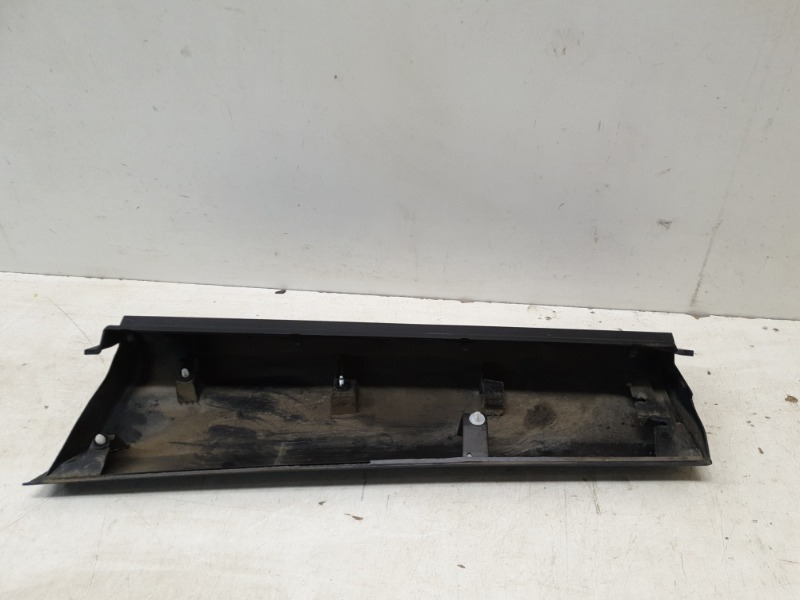 Накладка двери задней правой