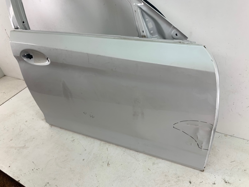 Дверь передняя правая