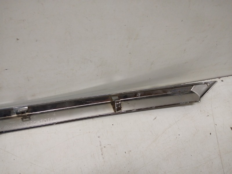 Накладка крышки багажника