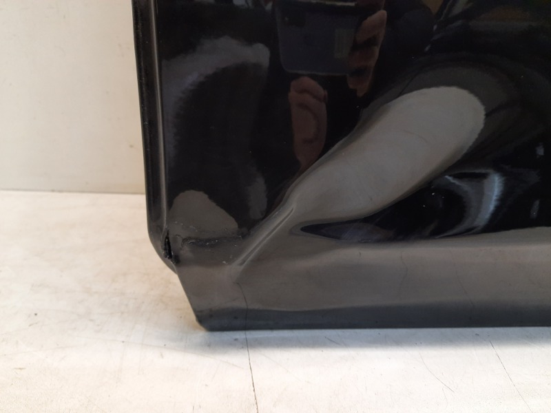 Дверь задняя левая