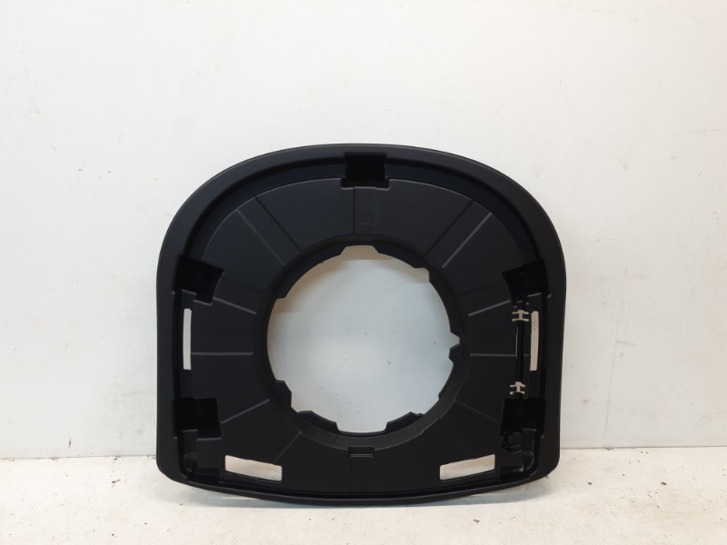 Ниша запасного колеса