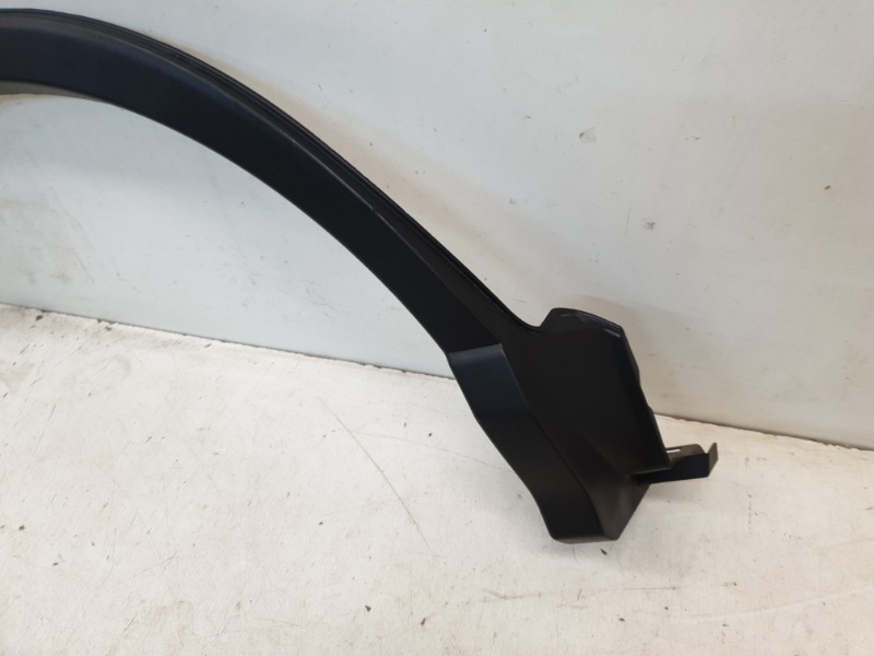 Накладка заднего крыла правого