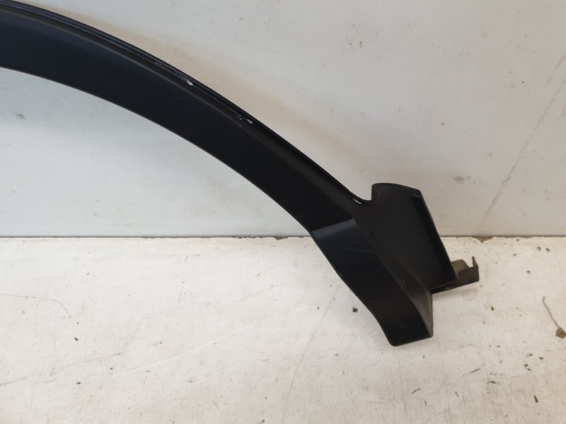 Накладка заднего крыла правого