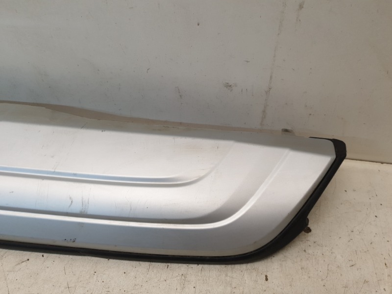 Спойлер заднего бампера