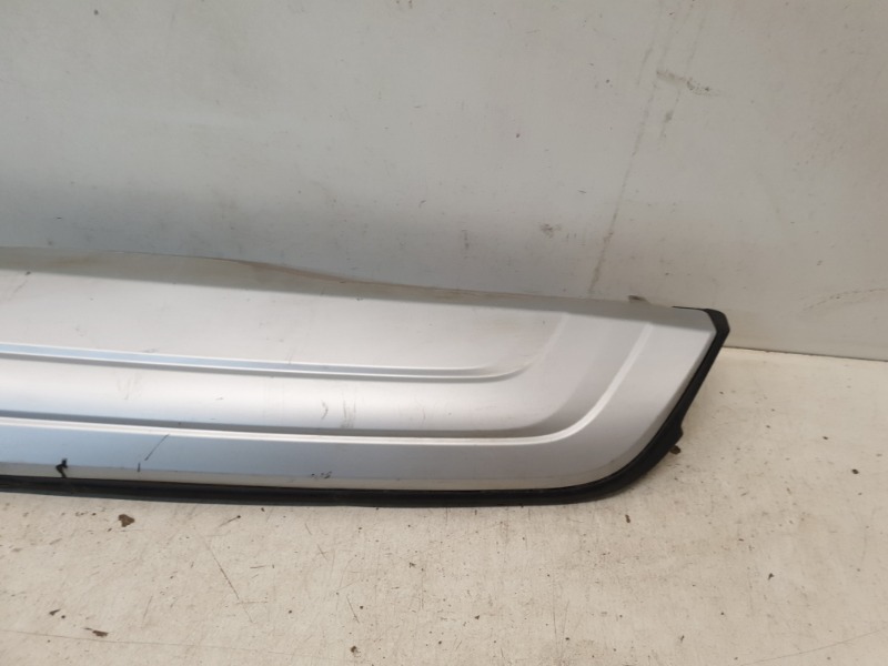 Спойлер заднего бампера