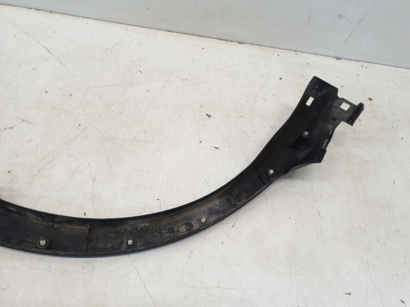 Накладка заднего крыла правого