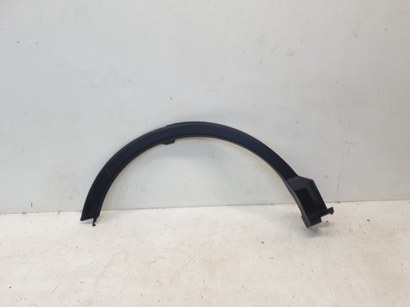 Накладка заднего крыла правого