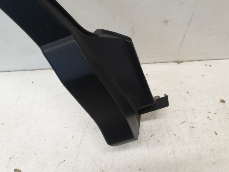 Накладка заднего крыла правого