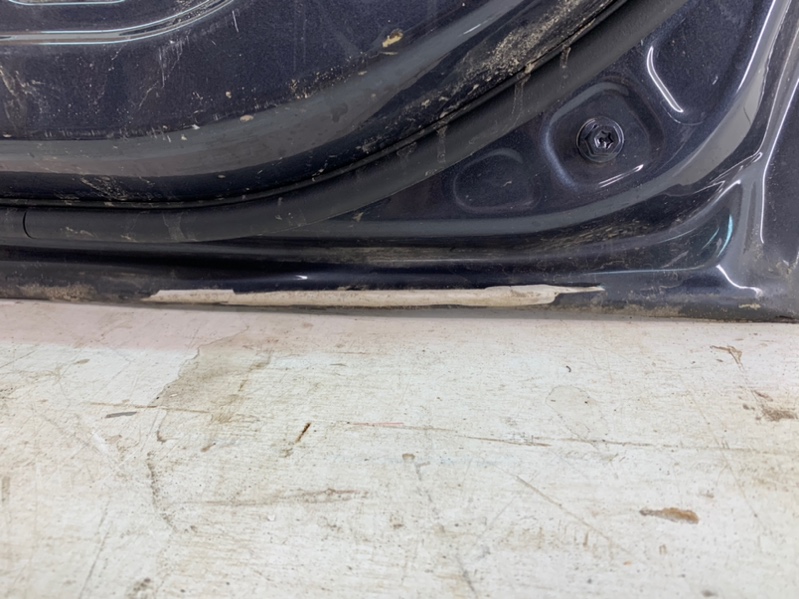 Дверь задняя правая