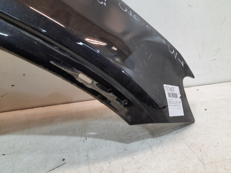 Крыло переднее правое