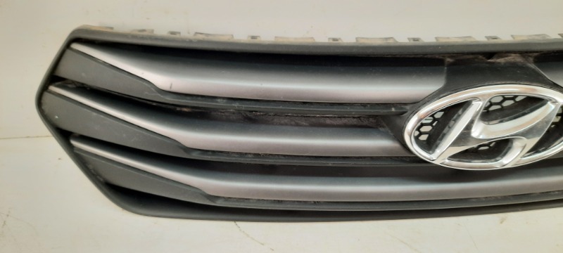 Решетка радиатора