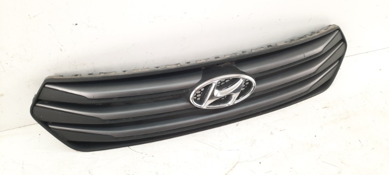 Решетка радиатора