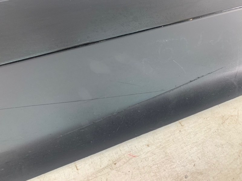 Накладка двери задней правой