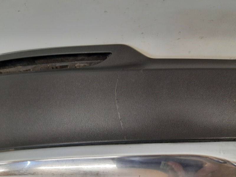 Спойлер заднего бампера