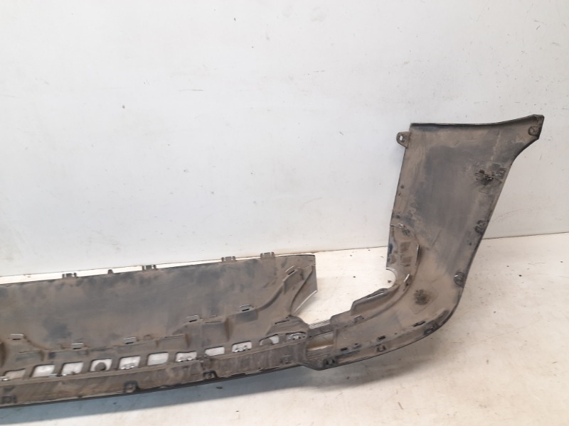 Спойлер заднего бампера