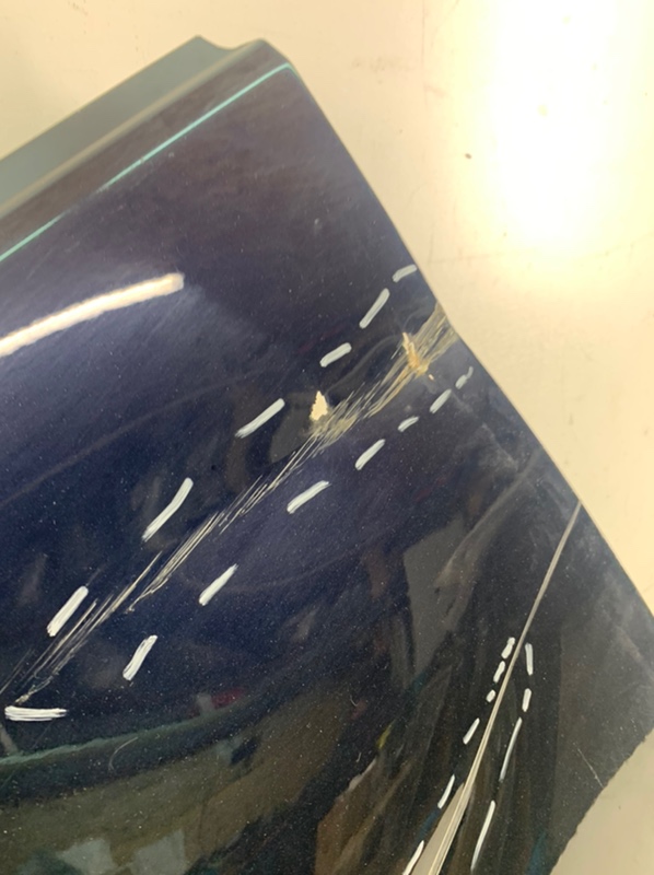 Крыло переднее левое