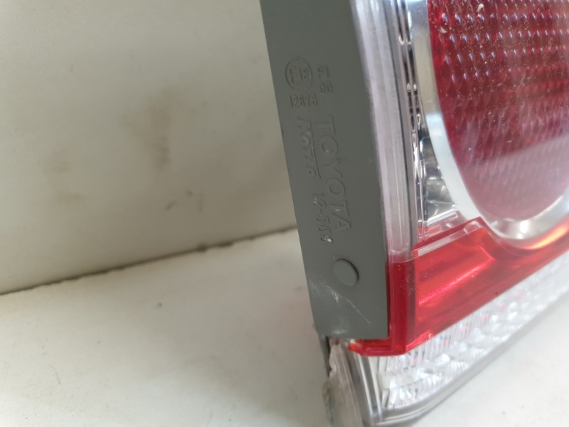 Фонарь задний левый