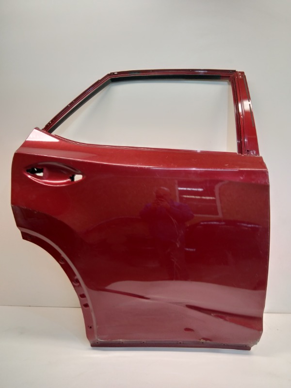 Дверь задняя правая