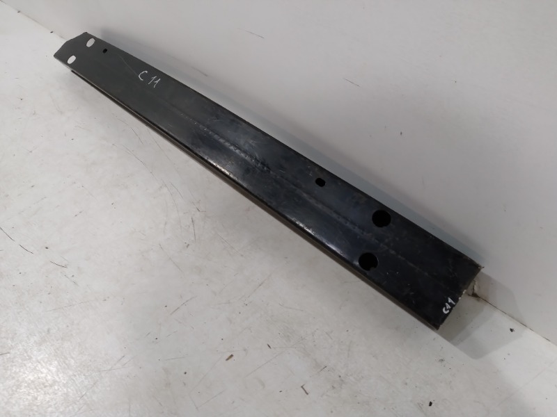 Усилитель заднего бампера