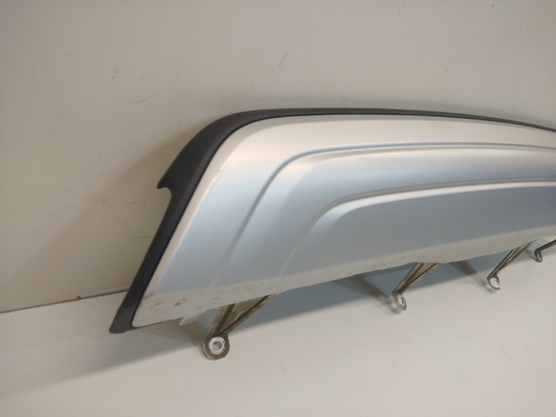 Спойлер заднего бампера