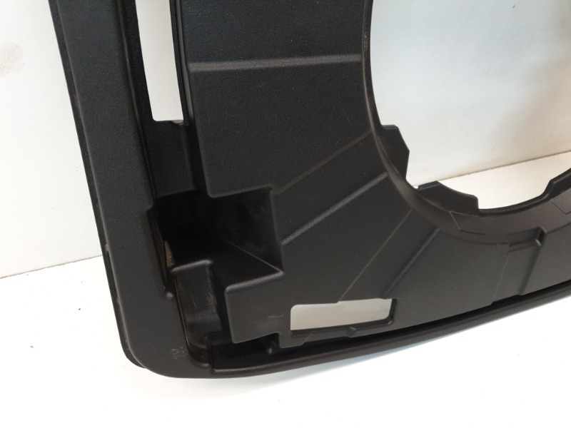 Ниша запасного колеса