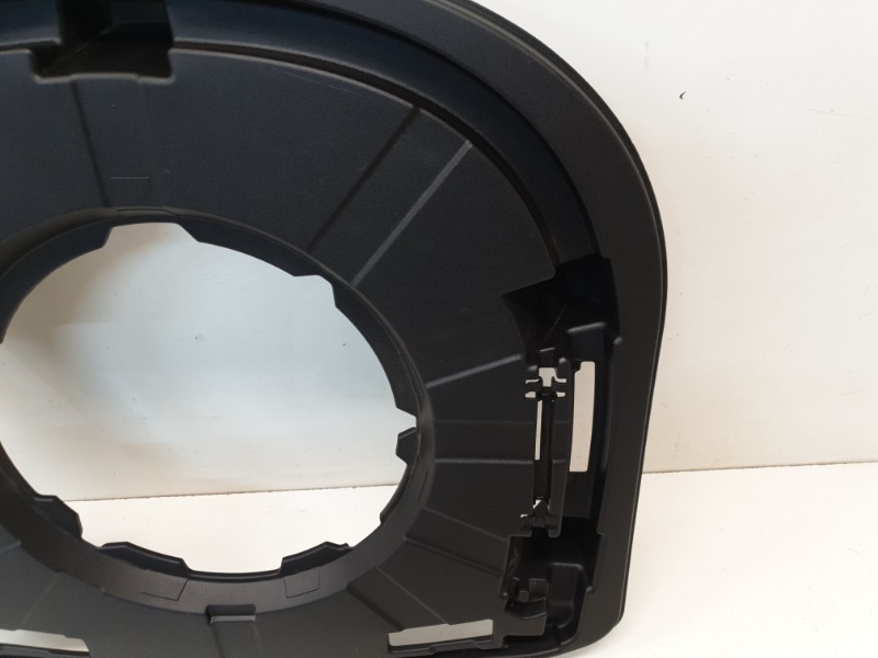 Ниша запасного колеса