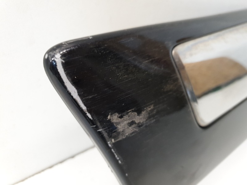 Накладка двери задней правой