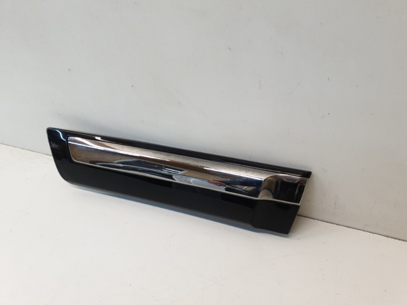 Накладка двери задней правой