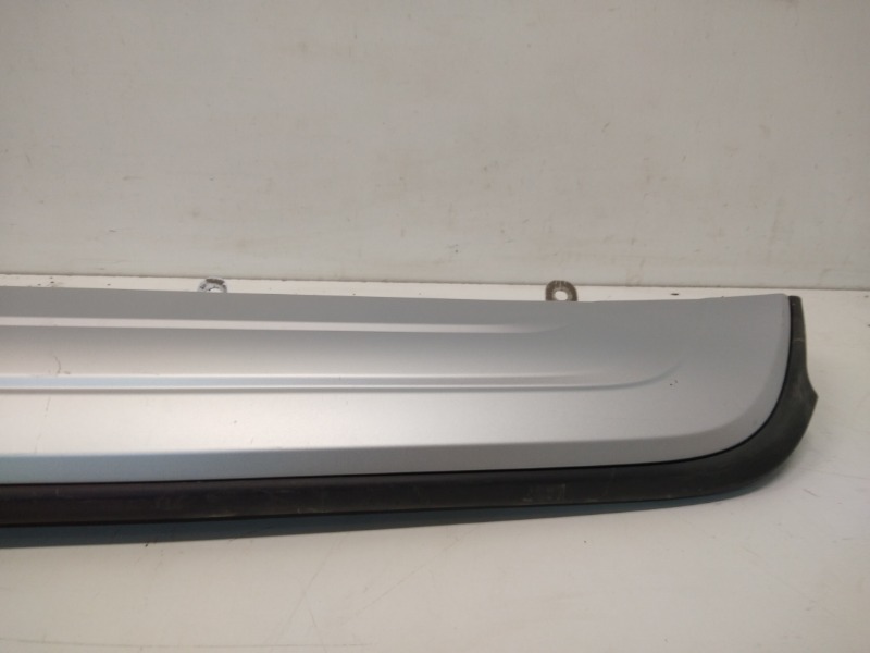 Спойлер заднего бампера