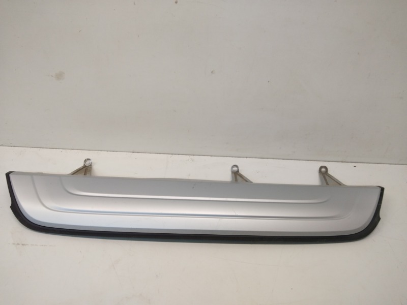 Спойлер заднего бампера