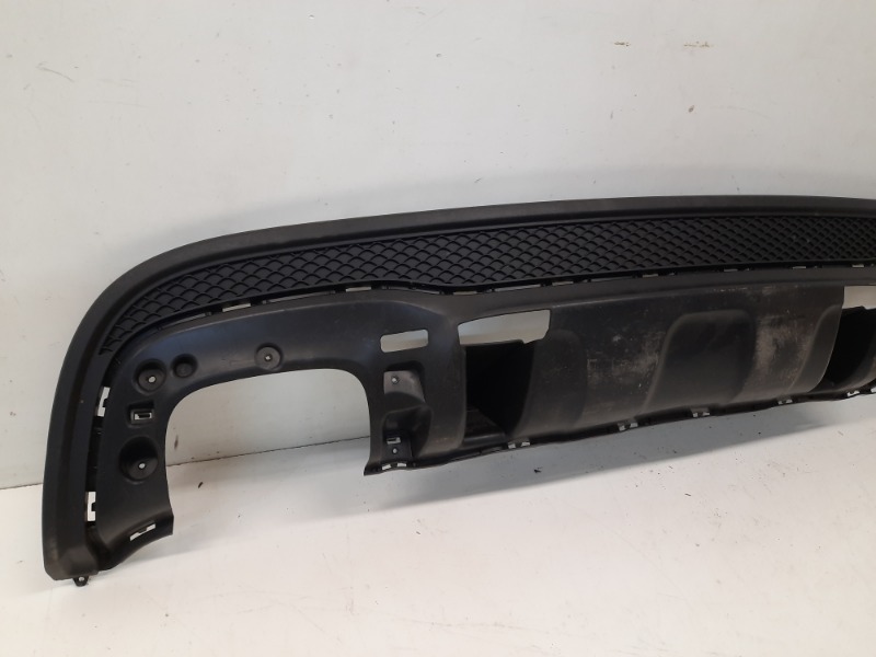 Спойлер заднего бампера