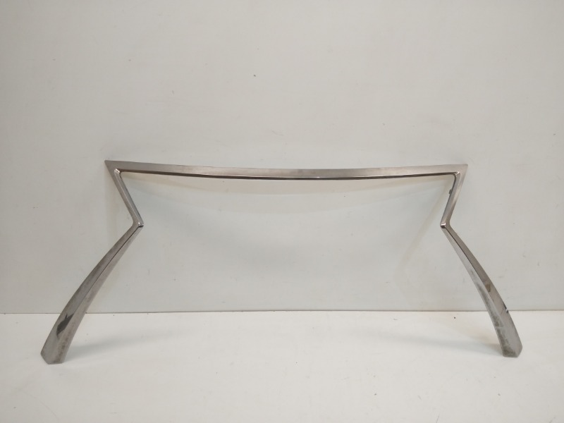 Накладка на решетку радиатора