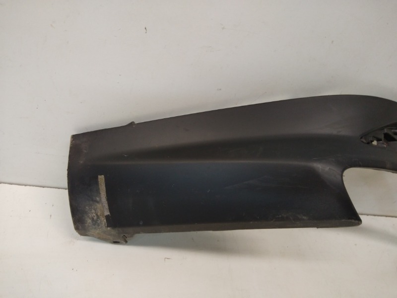 Спойлер заднего бампера