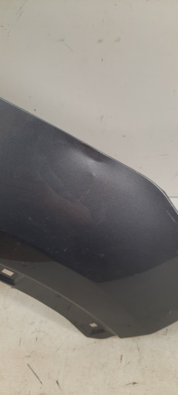 Крыло переднее правое