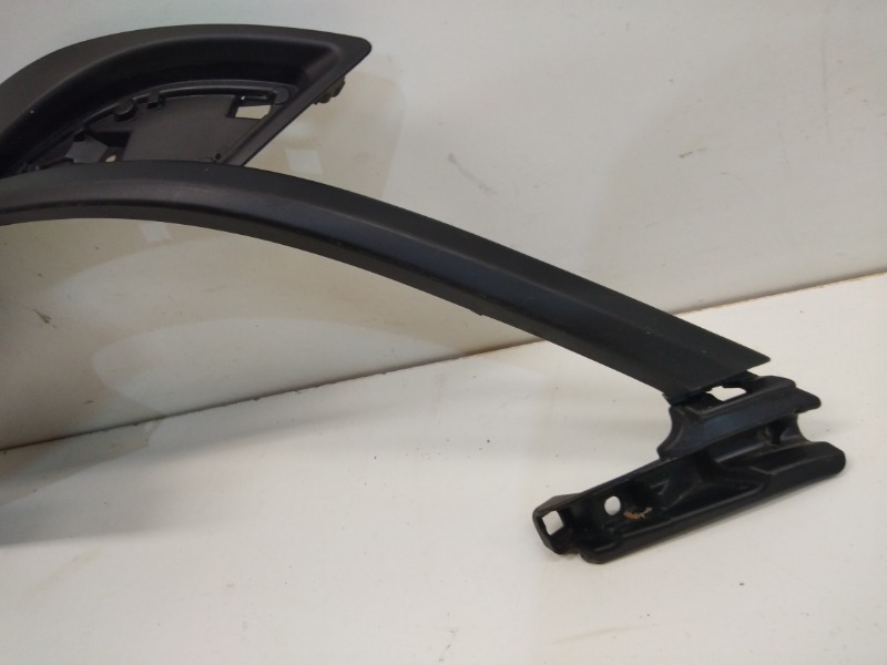 Спойлер заднего бампера