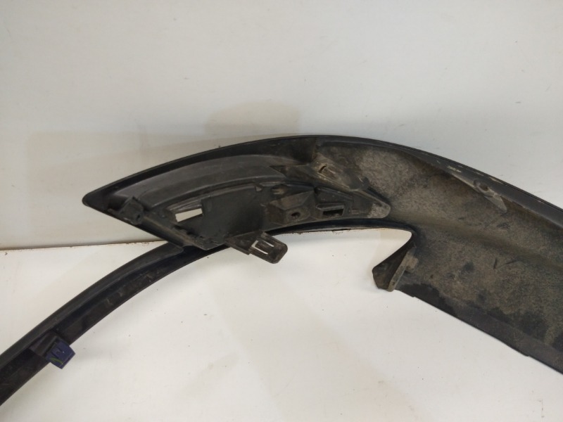 Спойлер заднего бампера