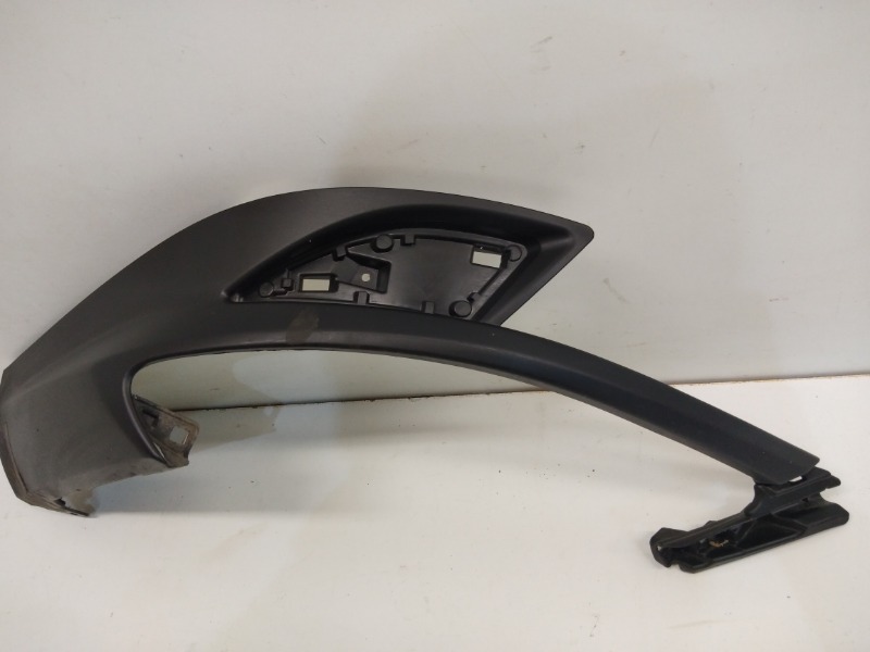 Спойлер заднего бампера